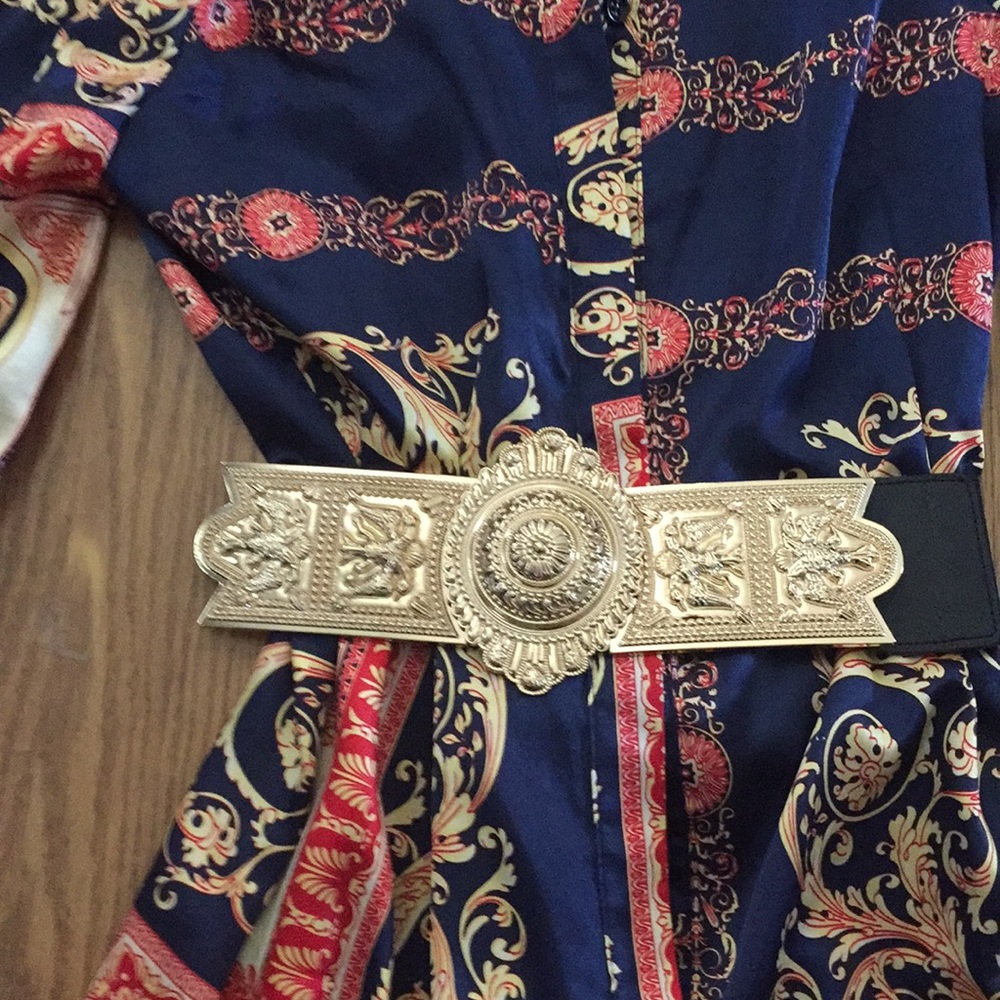 Dress - Picture 2 of 2
